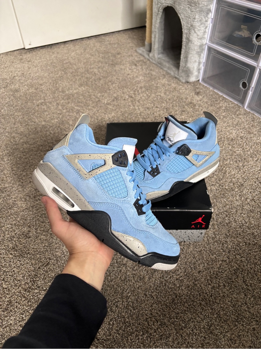 Jordan 4 university blue